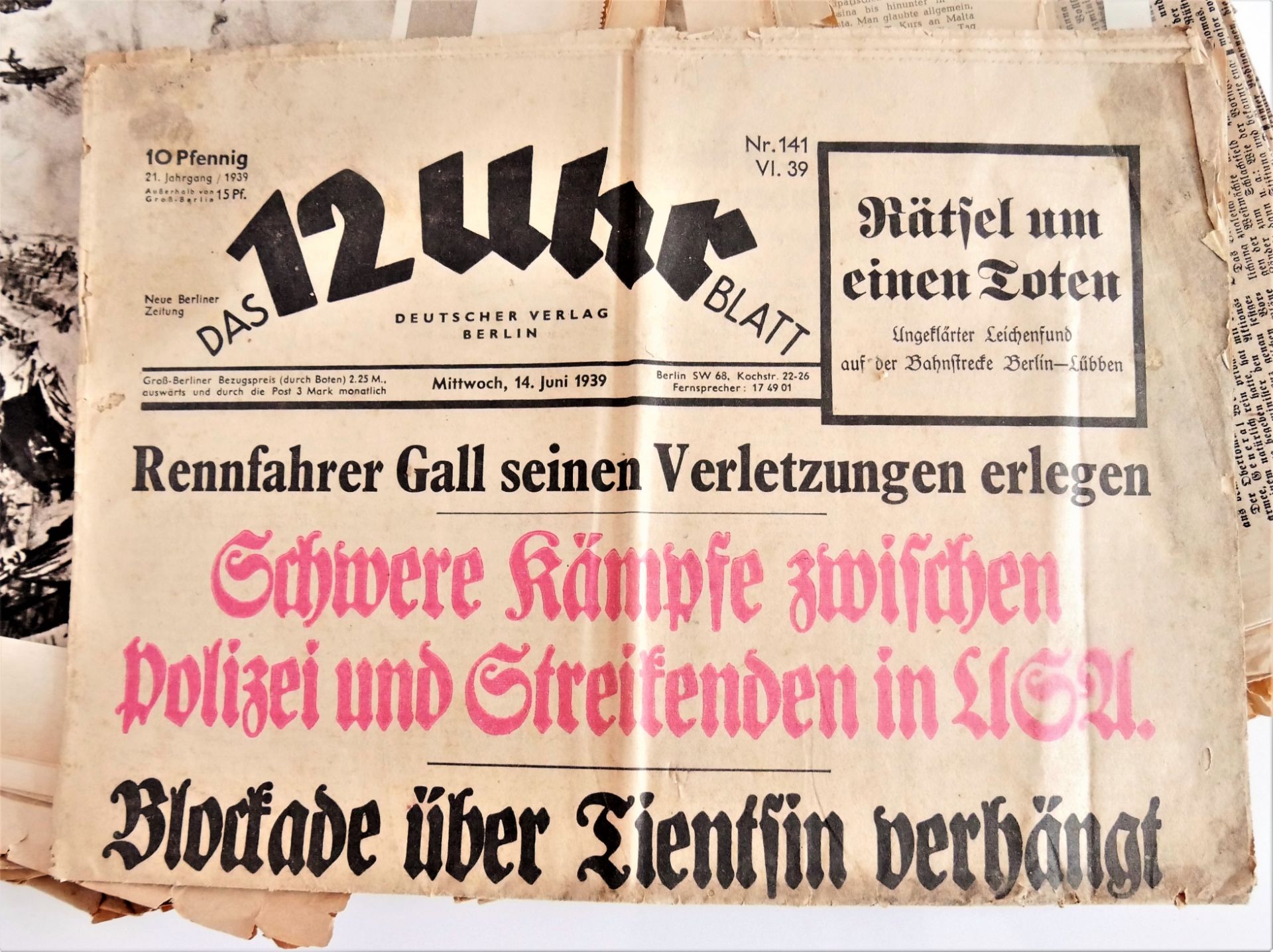 Lot alte Zeitungen und Magazine, dabei Nationalsozialistische Landpost, Das 12 Uhr Blatt, Rhein - Image 2 of 2