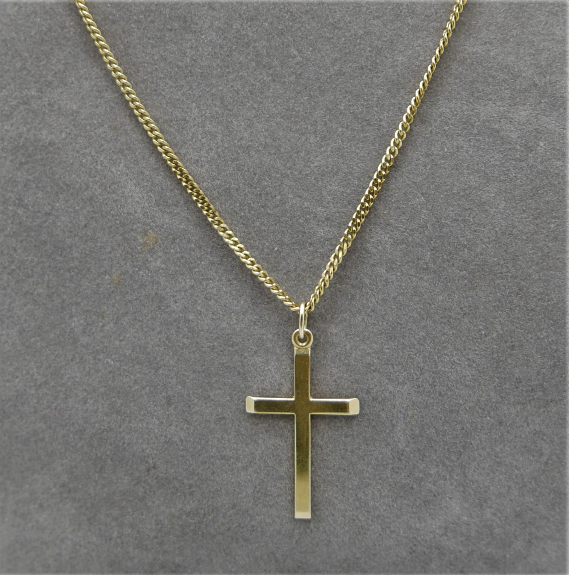 Kette, 333er Gelbgold, mit Anhänger "Kreuz", 585er Gelbgold. Kettenlänge ca. 45 cm - Bild 3 aus 4