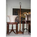 EDWARDIAN MAHOGANY AND CHEQUER BANDED CIRCULAR OCCASIONAL TABLE ON FOUR TAPERED SQUARE SUPPORTS,