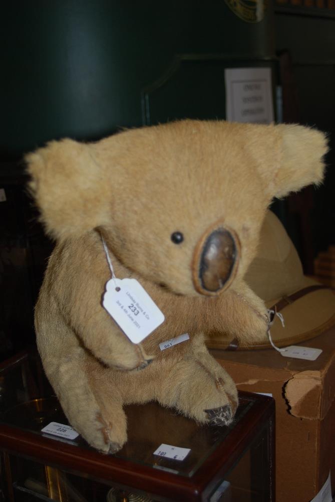 RARE LATE 19TH/ EARLY 20TH CENTURY KOALA BEAR TOY WITH BOOT BUTTON EYE, LEATHER NOSE AND PADS,