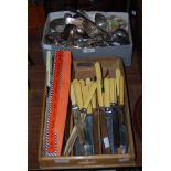 BOX OF ASSORTED ELECTROPLATED FLATWARE TOGETHER WITH A TRAY OF ASSORTED CUTLERY