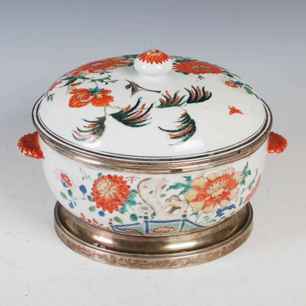 A Chinese porcelain famille verte white metal mounted tureen and cover, Qing Dynasty, decorated with - Image 2 of 5