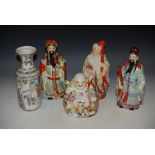 GROUP OF CHINESE PORCELAIN TO INCLUDE A FAMILLE VERTE ROULEAU VASE DECORATED WITH PANELS OF FIGURES,