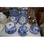 COLLECTION OF SPODE BLUE PRINTED ITALIAN PATTERN TABLEWARE.