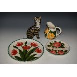 A COLLECTION OF ASSORTED GRISELDA HILL WEMYSS STYLE POTTERY TO INCLUDE JUG WITH YELLOW ROSE