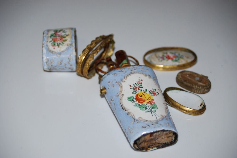 AN 18TH CENTURY GILT METAL MOUNTED BLUE GROUND ENAMEL ETUI - Image 2 of 2