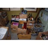 EIGHTEEN BOXES - A VERY LARGE COLLECTION OF MIXED SMALL ITEMS INCLUDING FIGURES, SELECTION OF