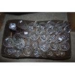 A BOX OF ASSORTED GLASSWARE TO INCLUDE PURPLE FLASH DECANTER AND STOPPER WITH MATCHING GLASS