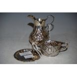 COLLECTION OF SILVER TO INCLUDE CREAM JUG, BIRMINGHAM SILVER TWIN-HANDLED SALT, CHESTER SILVER