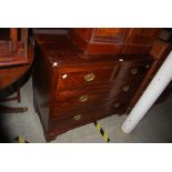A 20TH CENTURY MAHOGANY CHEST OF TWO SHORT OVER TWO LONG DRAWERS WITH OVAL ART NOUVEAU STYLES