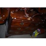 A GEORGE III MAHOGANY CHEST, TWO SHORT OVER THREE LONG DRAWERS WITH PIERCED HANDLE BACKS WITH