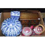 Box - mixed collectables including a 19th century blue and white transfer printed advertising tea