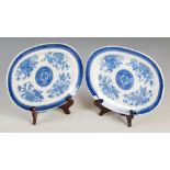 Pair of 19th century pearl ware blue printed pottery serving dishes, printed with a Chinese pattern,