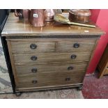 Mahogany chest of 2 over 3 drawers on ornate carved feet - Approx W: 91.5cm D: 50cm H: 93cm