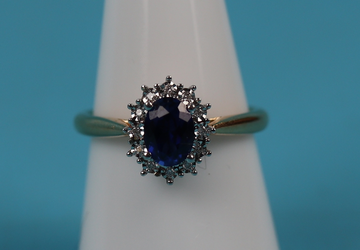 Gold sapphire & diamond cluster ring