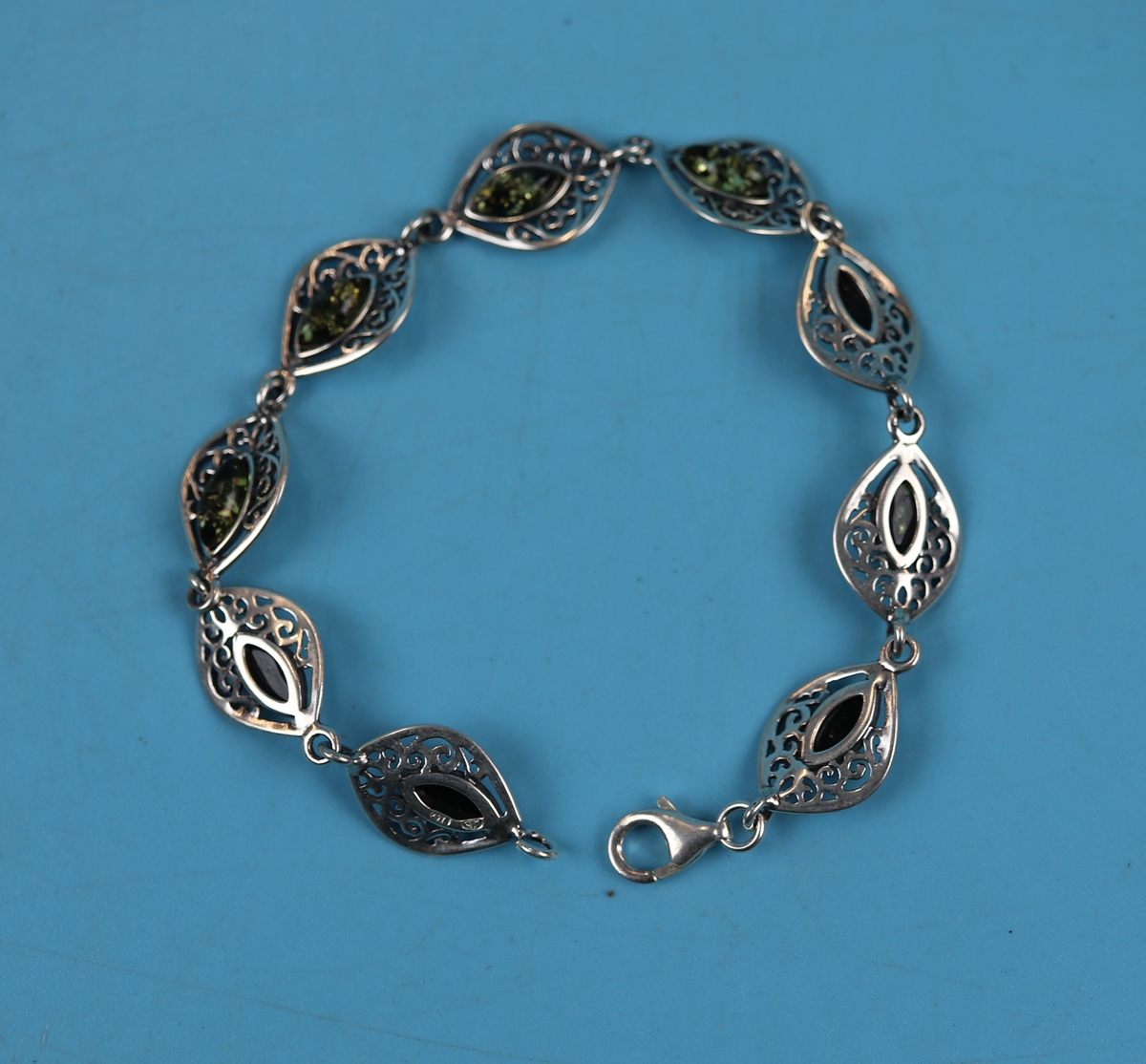 Silver amber bracelet