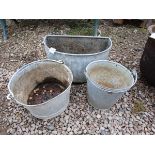 2 galvanised buckets & planter