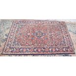 Fine antique quality carpet - Approx 200cm x 130cm