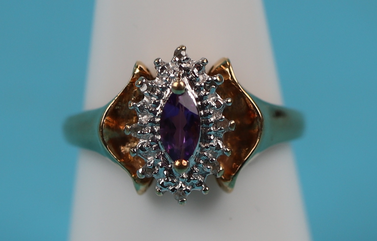 Gold amethyst & diamond ring