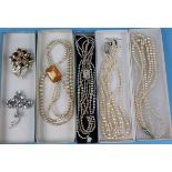 Collection of costume jewellery to include simulated pearls