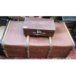 Traveling trunk and small leather case