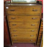 Tall chest of oak drawers - Approx W: 74.5cm D: 41cm H: 129cm