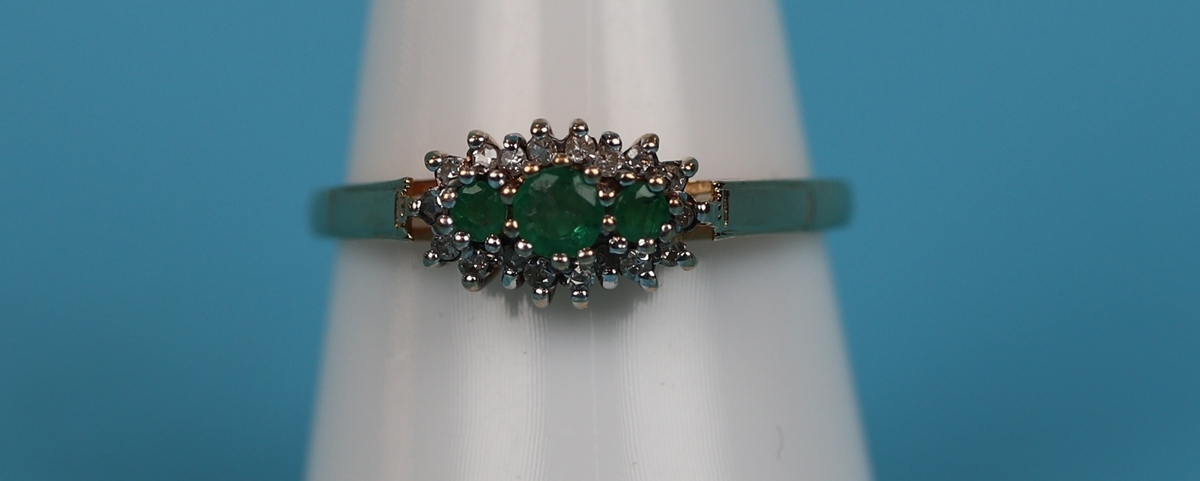 Gold emerald & diamond ring