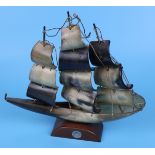 Horn model sailboat - Approx H: 26cm