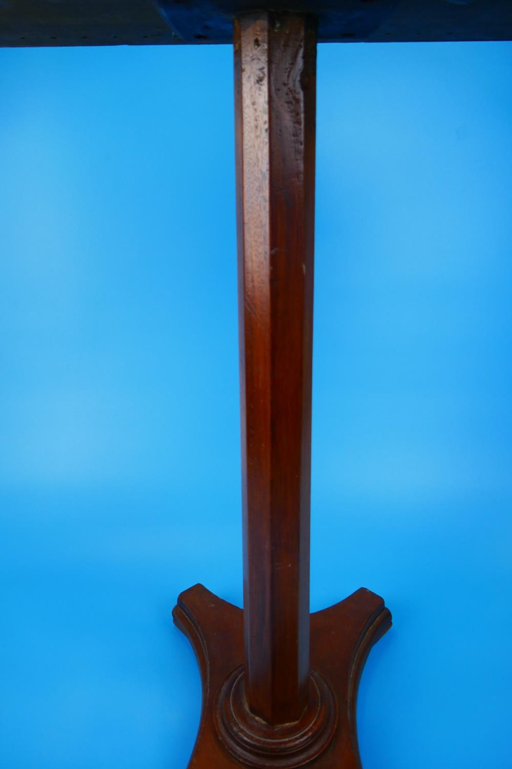 Mahogany pedestal occasional table - Bild 4 aus 4