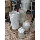 4 galvanised feeders