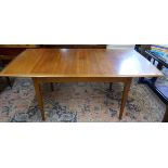 Mid-century extending dining table by Alfred Cox - Approx L: 168cm W: 86cm H: 74cm