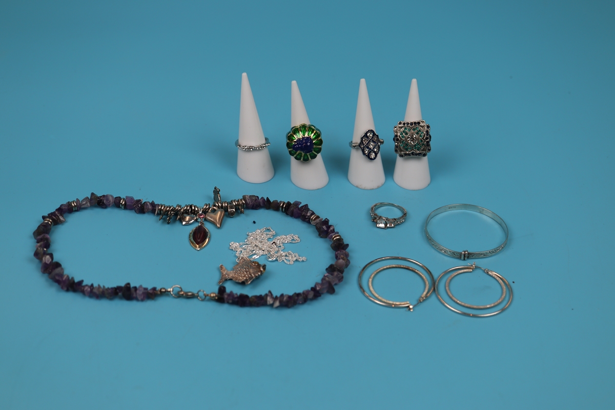 Collection of costume jewellery