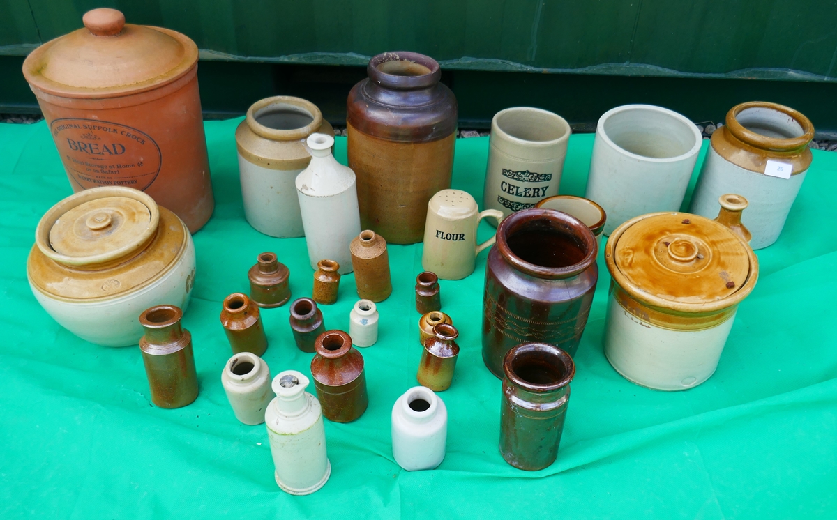 Large collection of earthenware