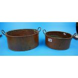 2 copper pans