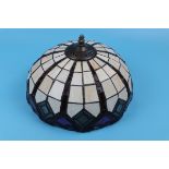 Tiffany style lamp shade