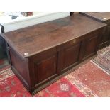 Georgian oak coffer - Approx W: 138cm D: 57cm H: 60cm