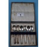 Cased set of 6 hallmarked silver teaspoons