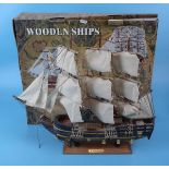 Model wooden galleon - Endeavour - Approx H: 44cm