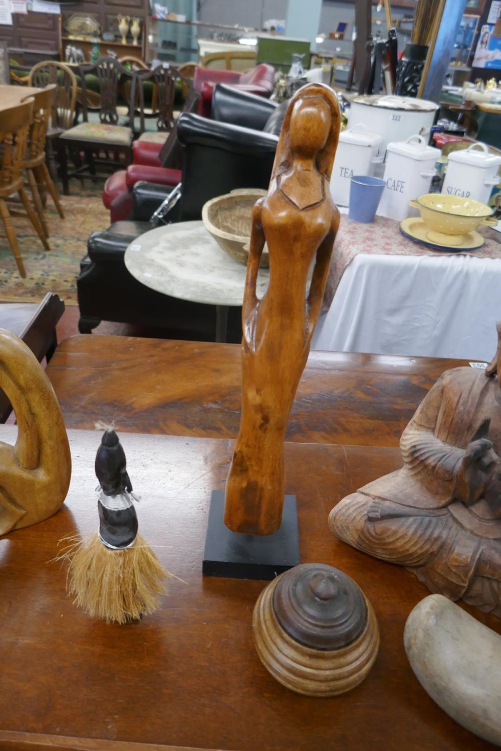 Collection of carved items to include Buddha - Image 4 of 5