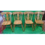 Set of 4 beech farmhouse style chairs