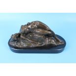 Bronze study of nude on marble base - Approx L: 33cm