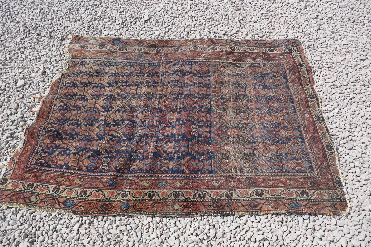 Antique rug - Approx 166cm x 113cm - Image 3 of 3