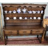 Oak dresser - Approx W: 183cm D: 46cm H: 183cm