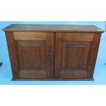 Small oak cabinet with drawers to interior