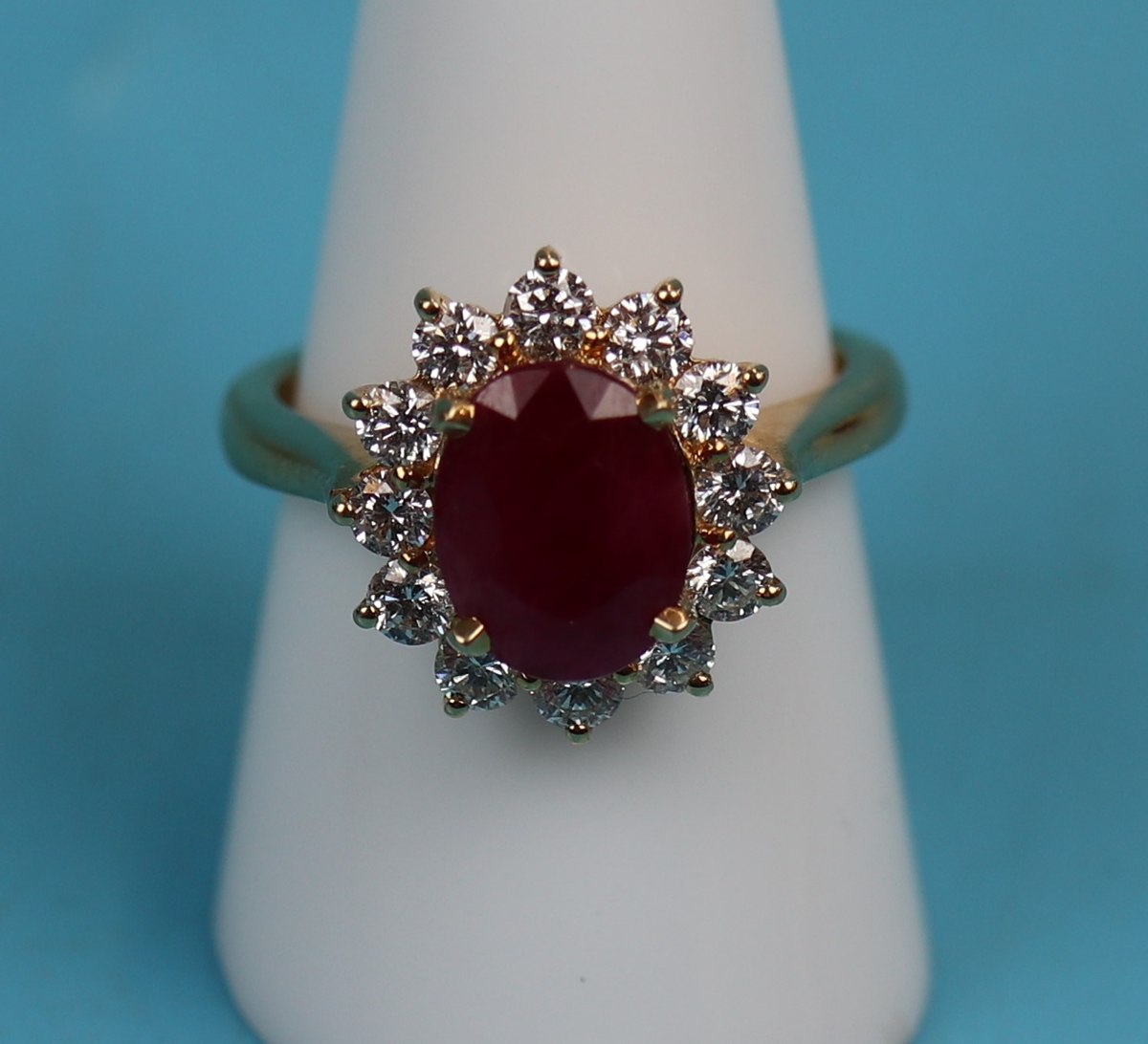 18ct gold ruby & diamond cluster ring