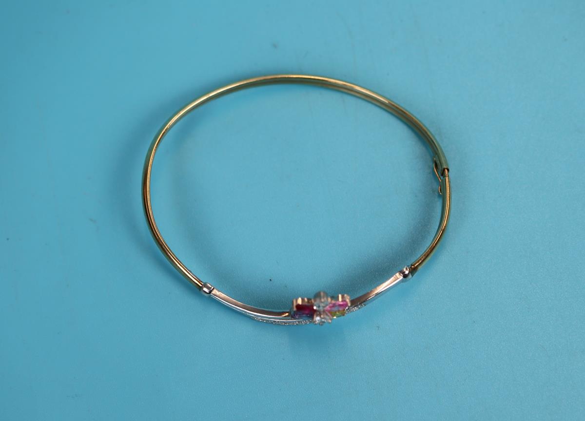 Gold stone set bangle - Image 2 of 2