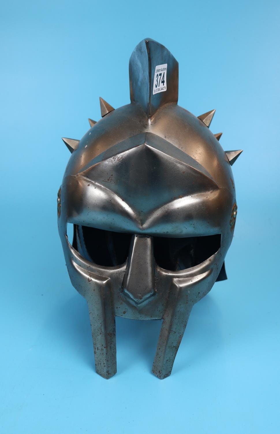 Reproduction centurion helmet - Image 2 of 4