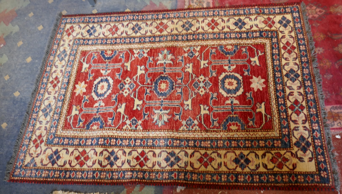 Antique rug - Approx 160cm x 109cm