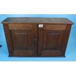 Small Arts & Crafts fitted oak cabinet