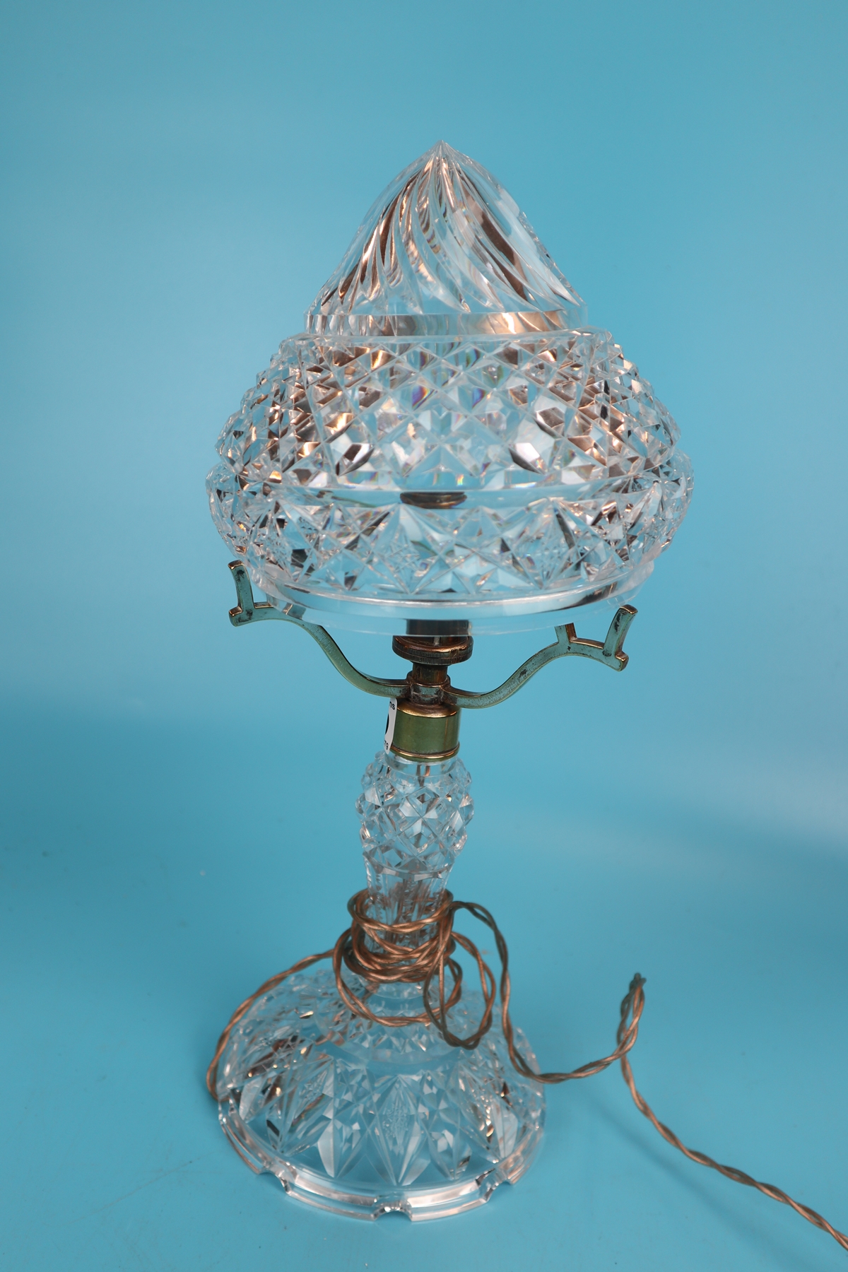 Fine quality Edwardian crystal lamp